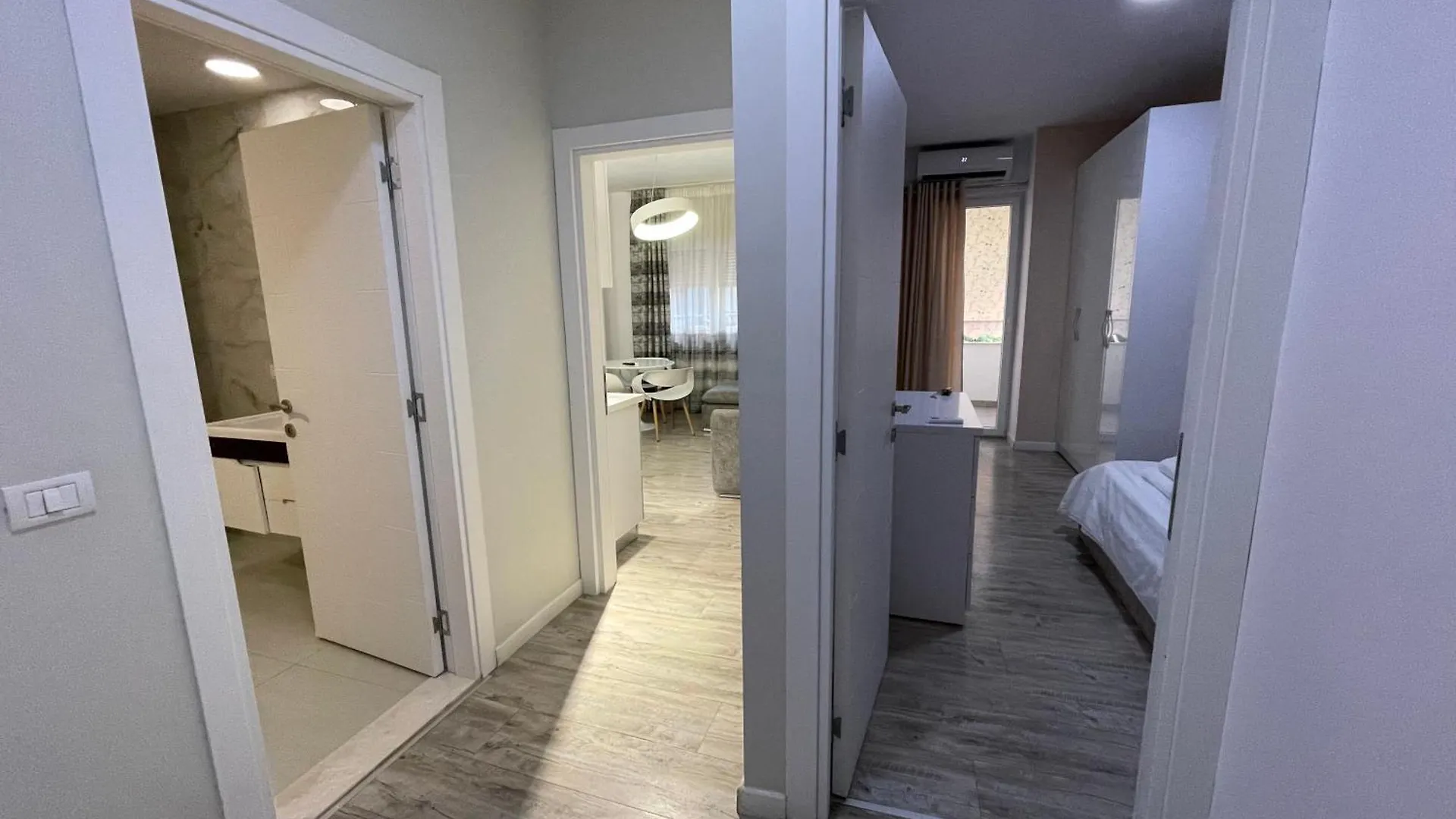 Apartman Boutique 3 - Cozy Central 1-Bedroom Albánia